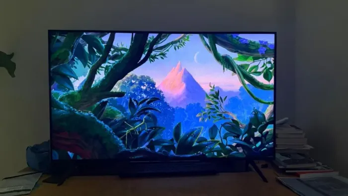 Smart TV Samsung 43" UHD 4K LED - modelo: 43CU7700 bivolt 3 HDMI