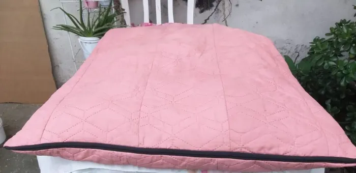 Colchonete Rosa pet com tecido Impermeável e Zíper 0.90 x 0.70