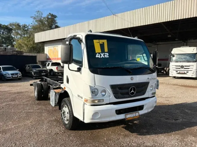 Mb Accelo 1016, Manual, 4x2.