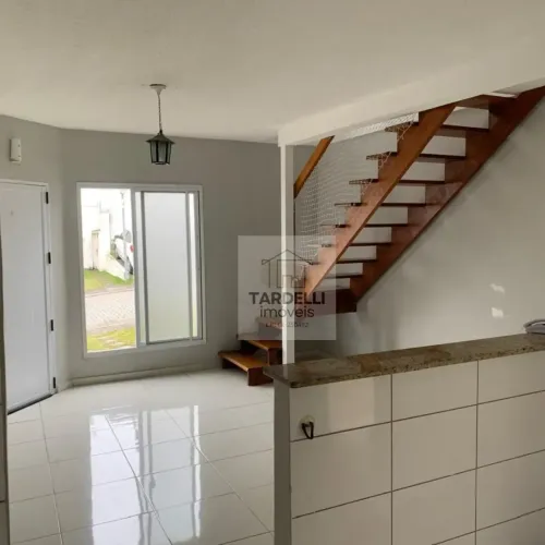 Venda e Locação  Casa em Condomínio Residencial Caminho do Mar