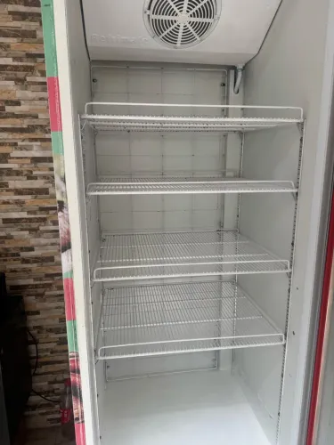 Vendo Freezer 