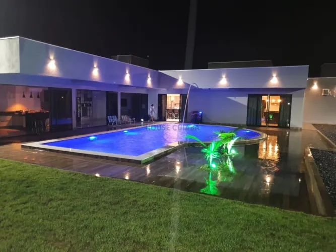 Belíssima casa térrea no condomínio Recanto dos Pequizeiros