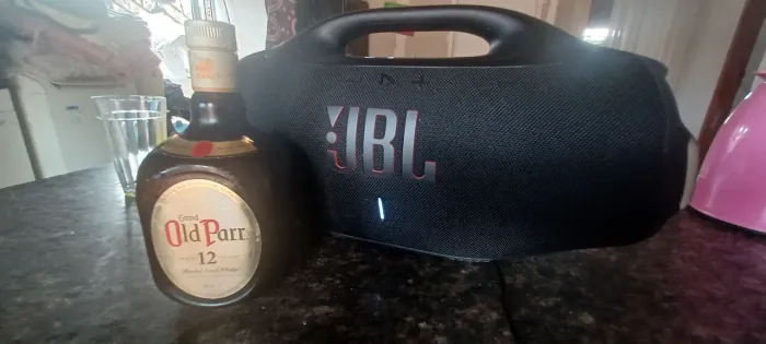 Bombox 4