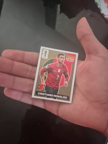 *Cristiano Ronaldo gold legend 2026*
