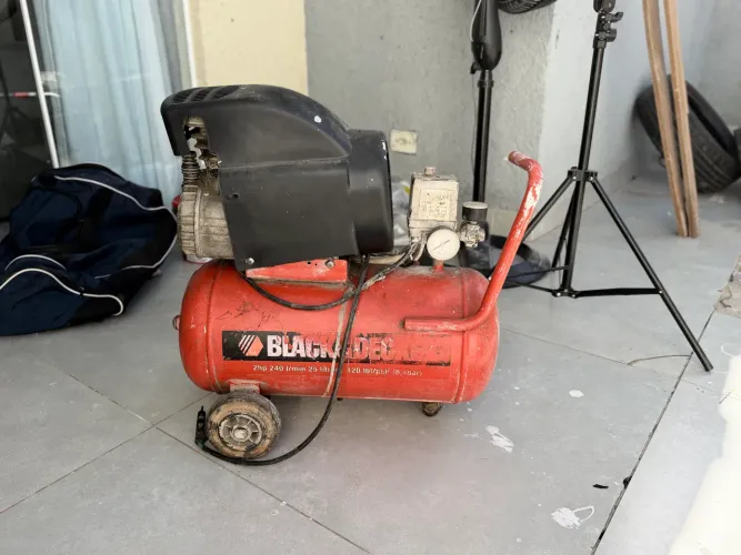 Compressor de ar com defeito 