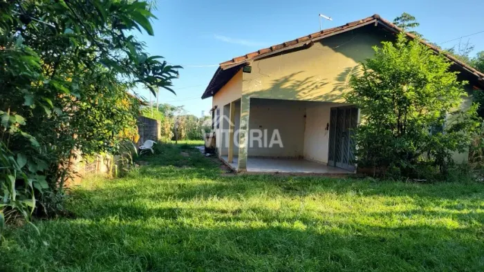 CHÁCARA PARA LOCAÇÃO MENSAL - 1.500m² DE TRANQUILIDADE!