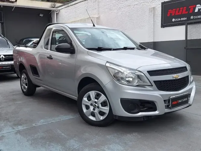 Chevrolet Montana 1.4 8V Conquest Econoflex 2P 2017