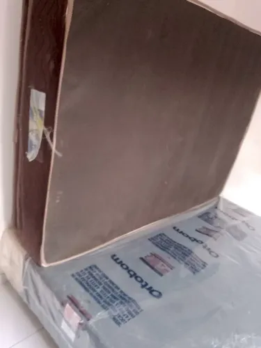 Vendo colchão ortopedico e base cama