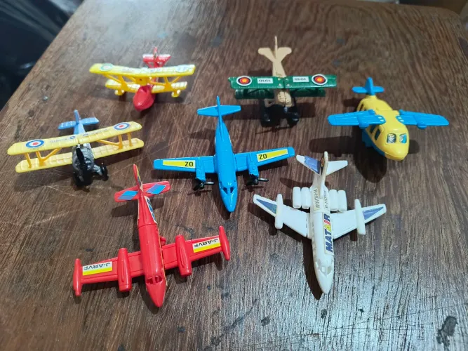 Aviões Kinder ovo anos 90 lote