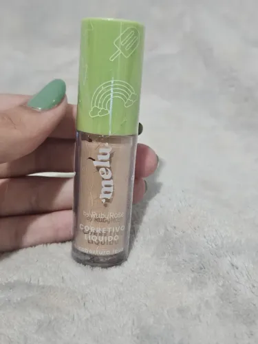 Corretivo Líquido Alta Cobertura Longa Duracão Melu By Ruby Rose 4,5g