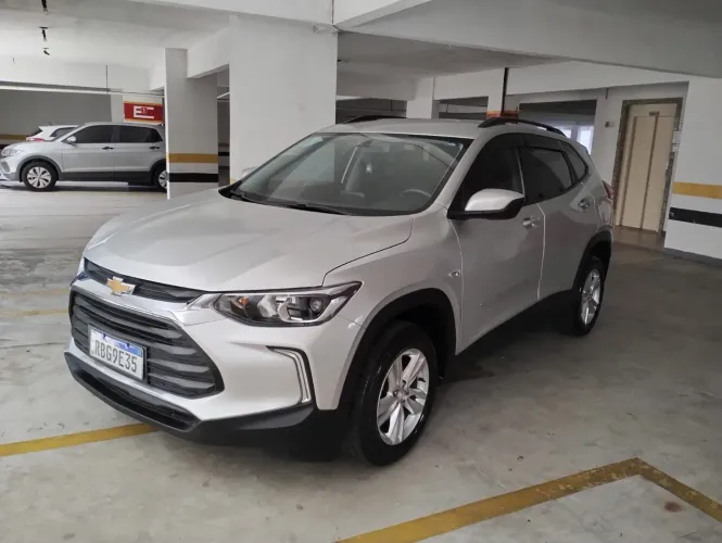 Tracker LT 1.0 Turbo 12V Flex AUT 2022 Troco menor valor