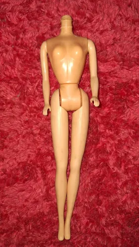 Corpo da boneca xuxinha de 30 cm mimo