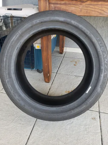 Pneu 18 Bridgestone