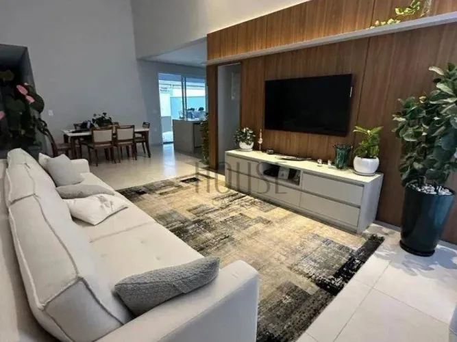 Casa com 3 dormitórios à venda, 180 m² por R$ 1.500.000,00 - Condominio Le France - Soroca