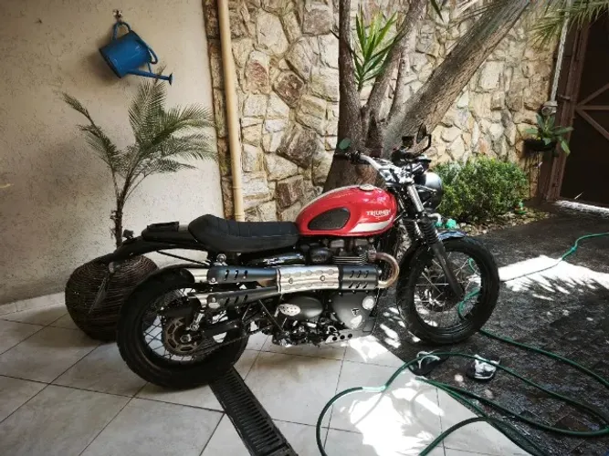 Triumph Street Scrambler 900