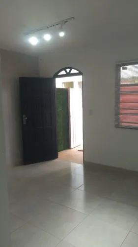 Casa em Itapua 2/4