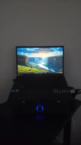 Nitro V15 (RTX 4060) + Suporte com 2 fans + Som
