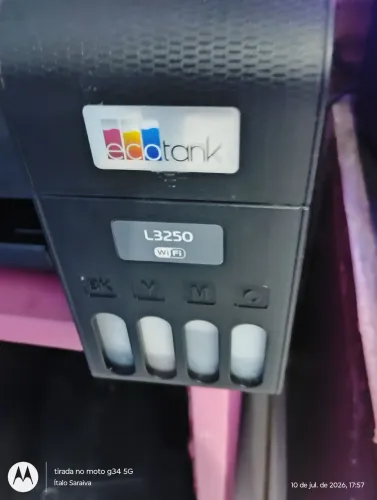 Vendo impressora epson L3250 bem nova,11 meses de uso ainda na garantia de 2anos nota fis