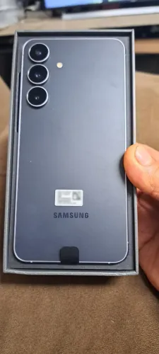 Smartphone Samsung S25 FE 256GB (Novo, com caixa aberta)