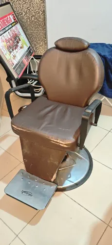 Cadeira de Barbeiro Prismec 