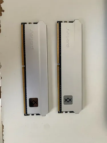 Memoria Ram - asgard ddr4 2x8 3600mhz