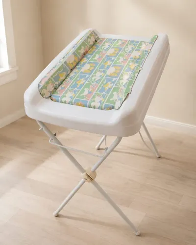Trocador +banheira infantil +suporte metálico +redutor de assento com encosto azul