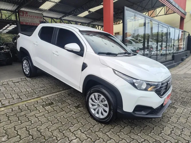 Fiat Strada Freedom 1.3 Flex 8V CD 2025