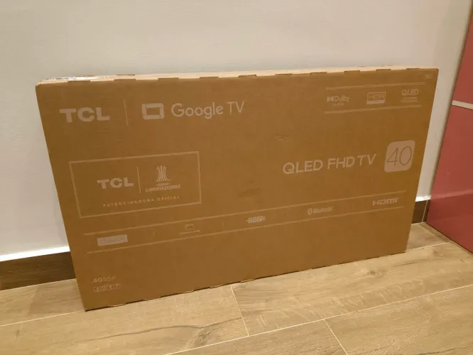 Televisão 40" TCL QLED