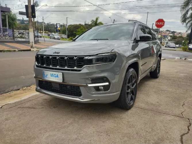 Jeep Commander Black Hurricane 2.0 4X4 TB AUT 2025