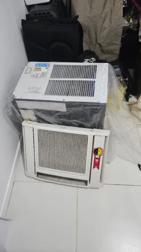 Ar-condicionado de Parede 10000 BTU's