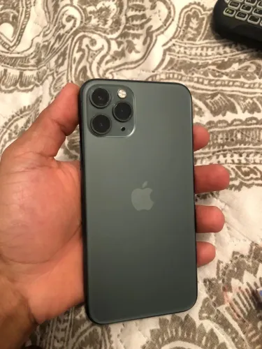 Vendo ou troco iPhone 11 Pro 