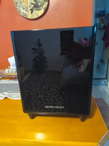 Sub woofer 210 watts Harman kardon