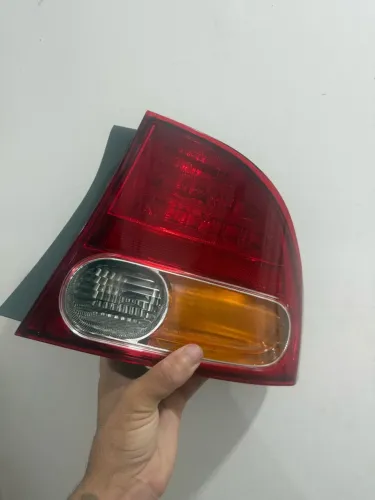 Lanterna traseira civic g8 lado direito Nova nunca usado