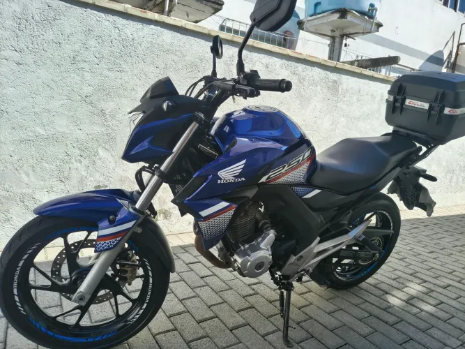 Honda CB Twister 250