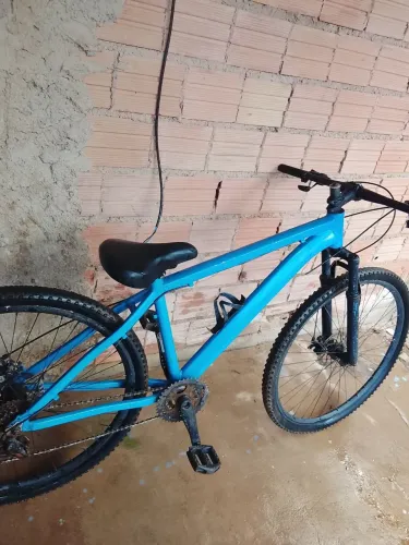Vende-se bicicleta lotus 