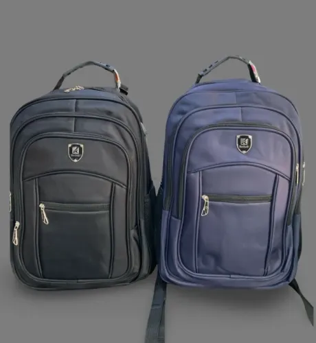 Mochila Executiva / Escolar Courino Resistente com Lugar para Notebook