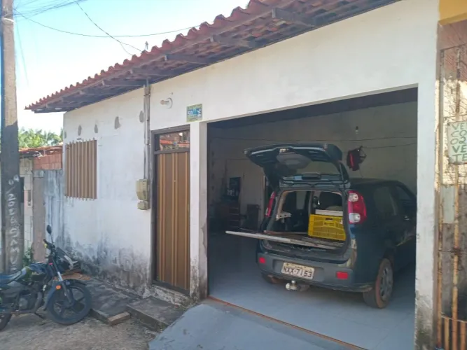 VENDO CASA GRANDE NA LAJE
