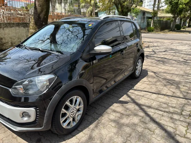 Volkswagen Up! Cross 1.0 T. Flex 12V 5P 2015