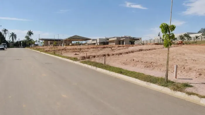 Terreno á Venda com 250 m² no Condomínio Reserva Castanheira - Medeiros -Jundiaí/SP. TE971