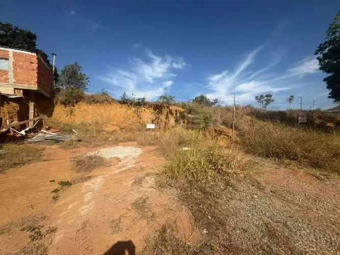 Lote/Terreno com 208 m² Oportunidade terreno por apenas R$ 85.000,00