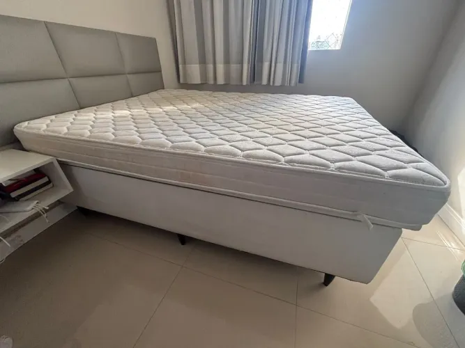 Cama box baú casal Ortobom com colchão espuma D60