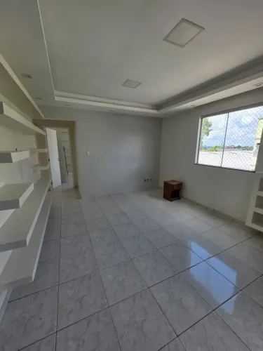 Alugo apartamento no Ed. Costa Fortuna - localizado em frente ao colégio adventista