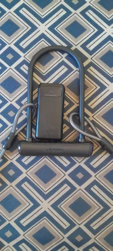 Cadeado Tranca U + Power bank