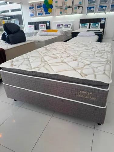 Colchão Ouro Queen Ortobom - 158x198 - Desconto exclusivo de Outlet