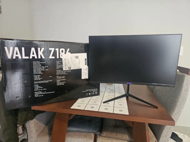 MONITOR 180HZ