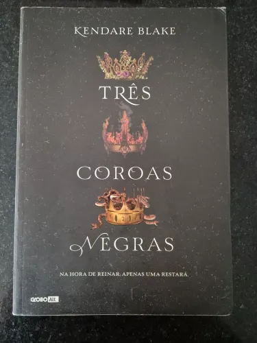 Livro: Três coroas negras