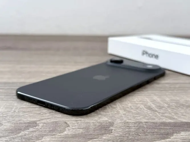 iPhone 17 Air ( garantia Apple até 7/2027)
