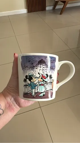 Canecas Disney original