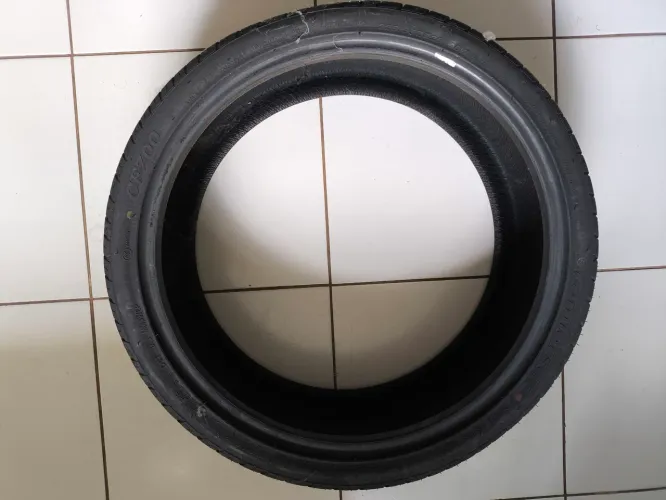 Pneu aro 20
