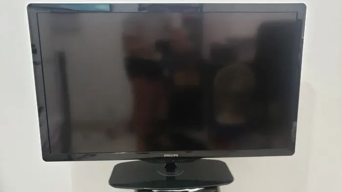 Em Macaé Smart TV Philips 40' com distorção na imagem